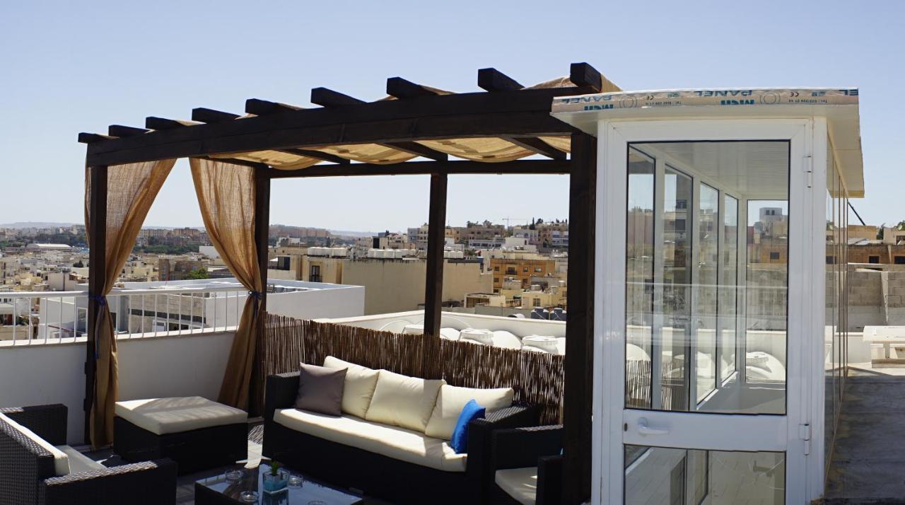 Wonderful Apartments With Shared Jacuzzi And Panorama Rooftop Gzira Екстер'єр фото