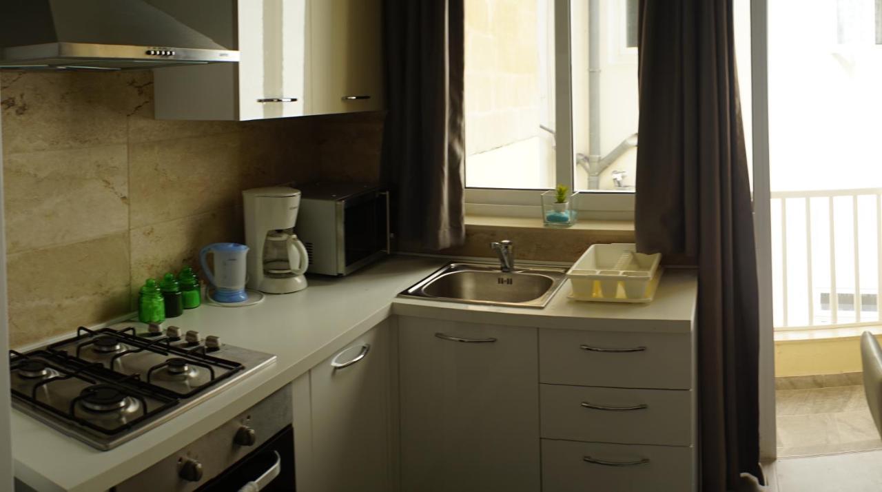 Wonderful Apartments With Shared Jacuzzi And Panorama Rooftop Gzira Екстер'єр фото