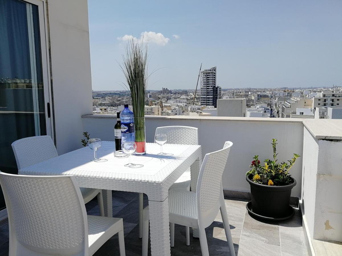 Wonderful Apartments With Shared Jacuzzi And Panorama Rooftop Gzira Екстер'єр фото