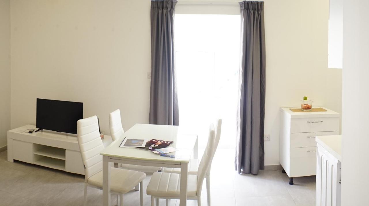 Wonderful Apartments With Shared Jacuzzi And Panorama Rooftop Gzira Екстер'єр фото
