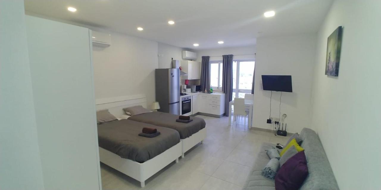 Wonderful Apartments With Shared Jacuzzi And Panorama Rooftop Gzira Екстер'єр фото