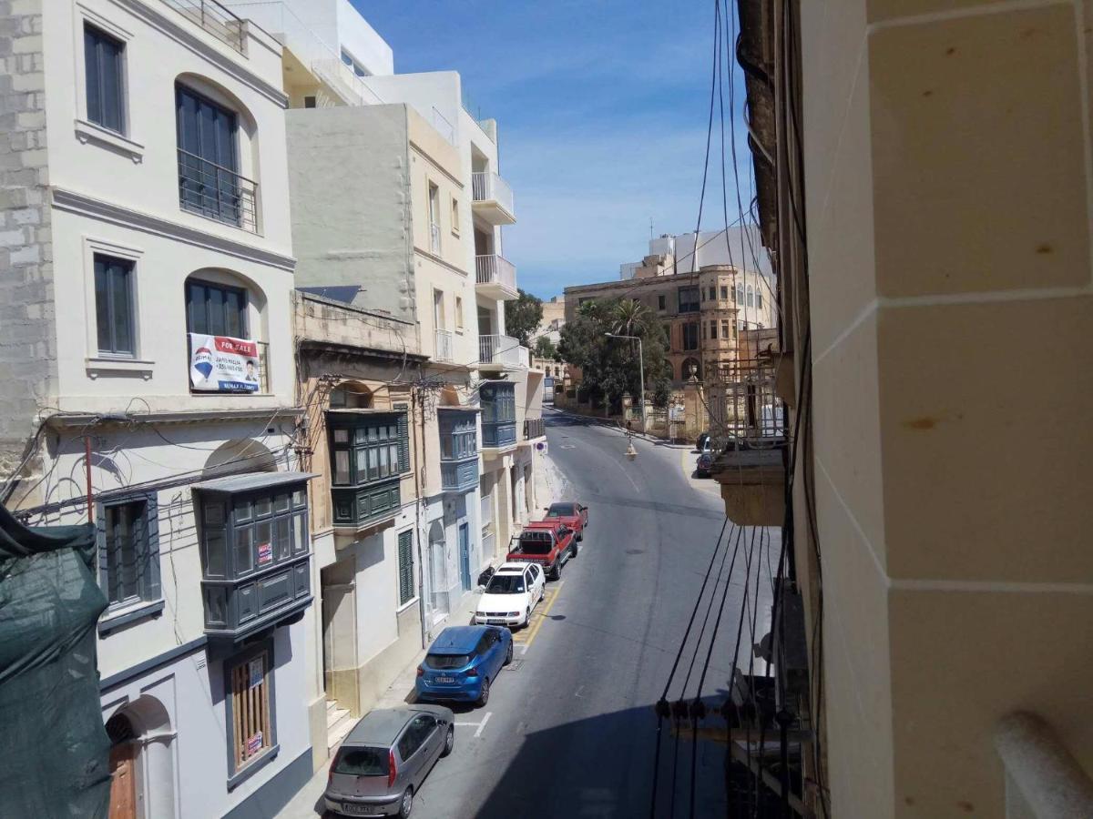 Wonderful Apartments With Shared Jacuzzi And Panorama Rooftop Gzira Екстер'єр фото