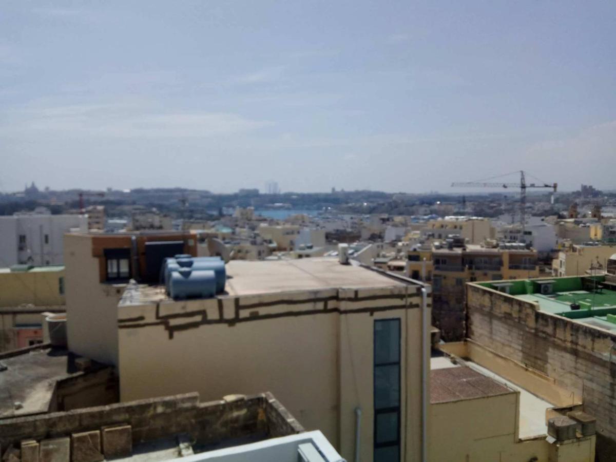 Wonderful Apartments With Shared Jacuzzi And Panorama Rooftop Gzira Екстер'єр фото
