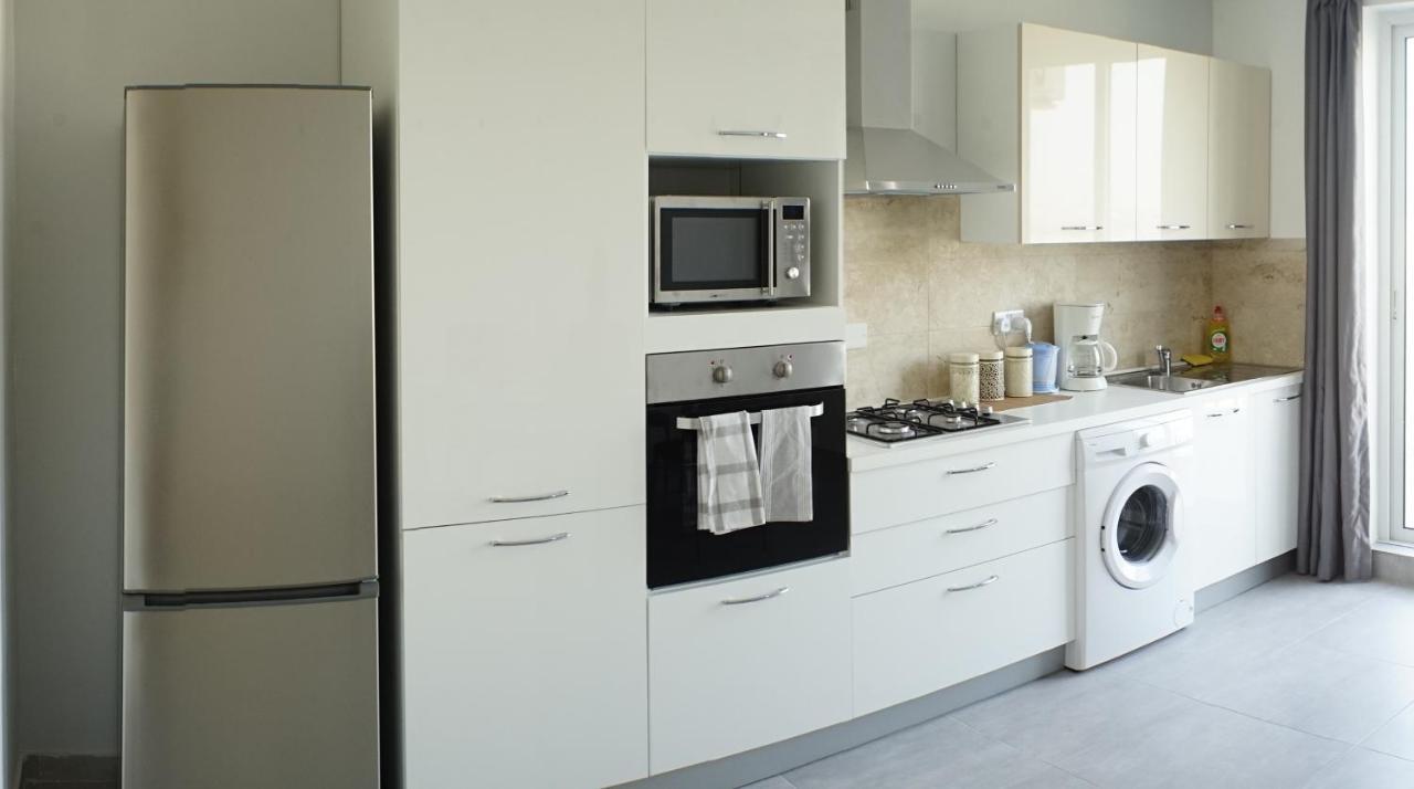 Wonderful Apartments With Shared Jacuzzi And Panorama Rooftop Gzira Екстер'єр фото
